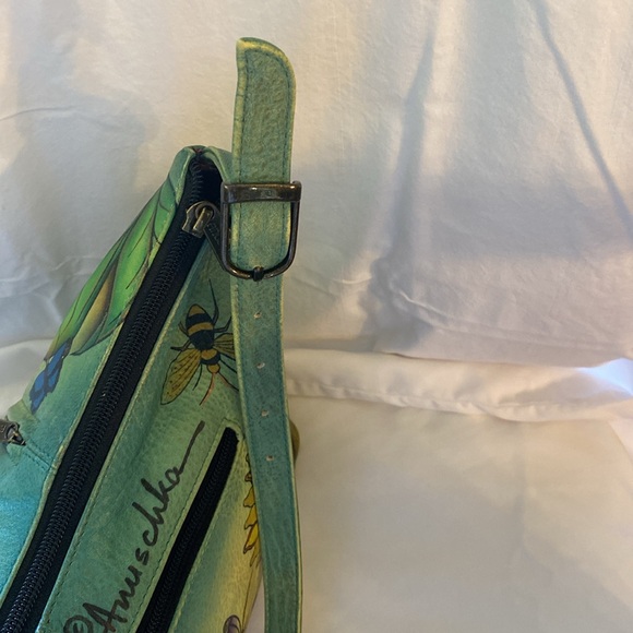 Anuschka Leather Bag Gently Used/Excellent Condition Adjustable Strap - Picture 10 of 16